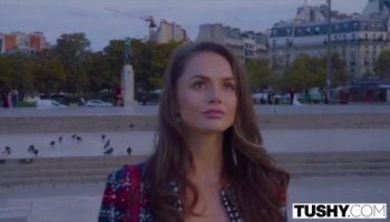 Russian teen Lola Shine anally rides big cock outdoor