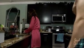 Pleasing babe shoves her fingers into vagina