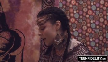 Porn art clip showing Izi Ashley and Latoya having 3-some